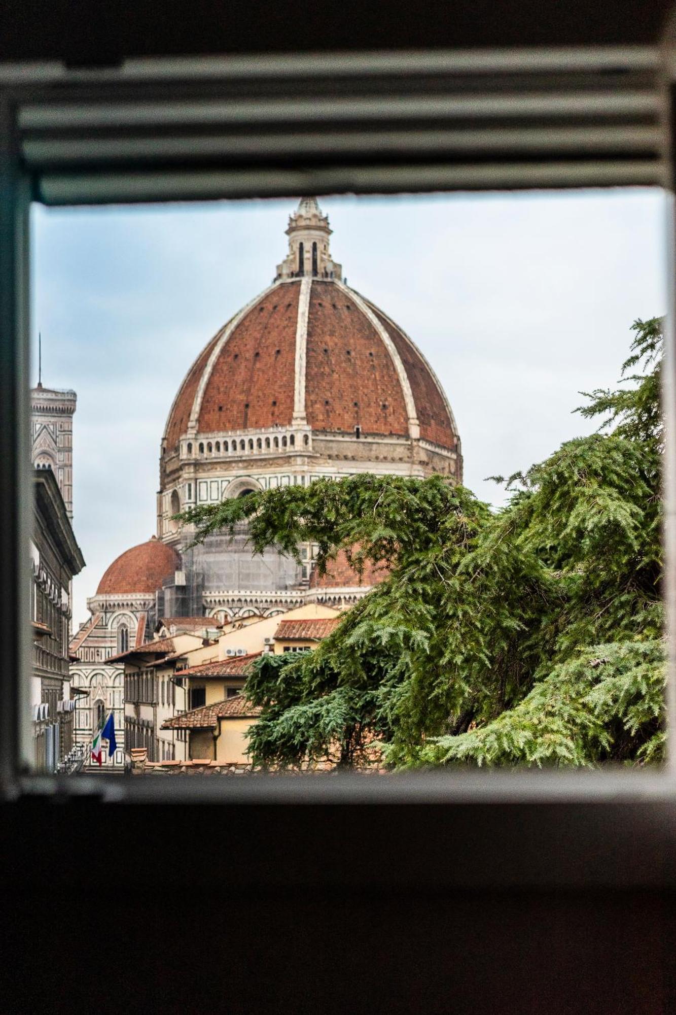 フィレンツェPenthouse Le Terrazze Duomo Viewアパートメント エクステリア 写真